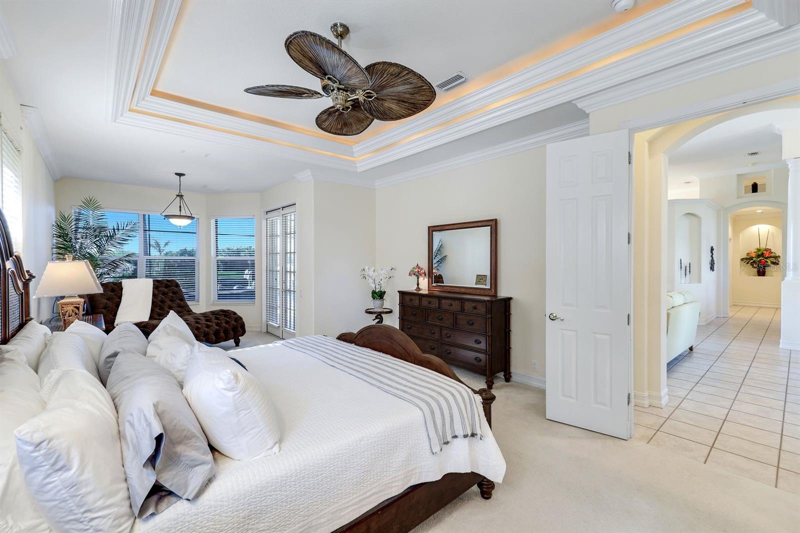 2022 EL DORADO PKWY W, CAPE CORAL, FL, 33914