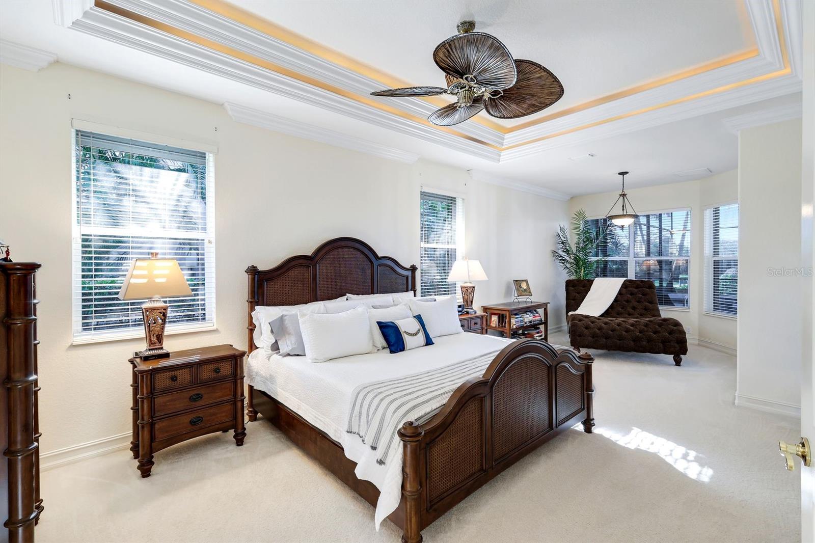 2022 EL DORADO PKWY W, CAPE CORAL, FL, 33914