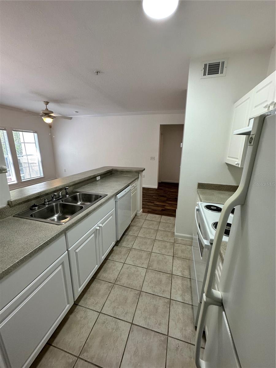 729 CELEBRATION AVE #729, KISSIMMEE, FL, 34747