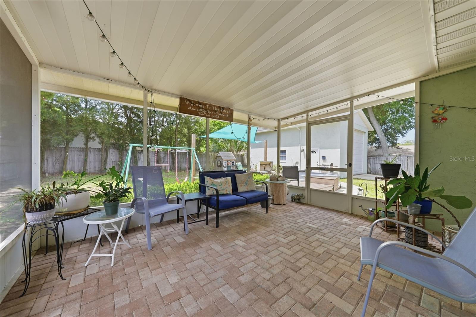 923 PARK DR, TAVARES, FL, 32778