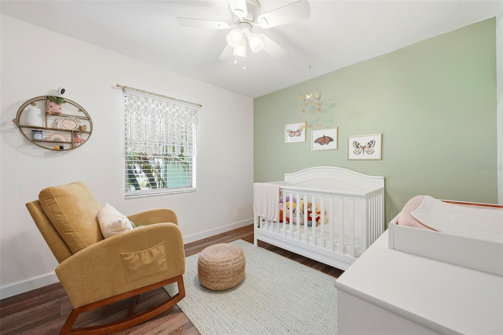 923 PARK DR, TAVARES, FL, 32778