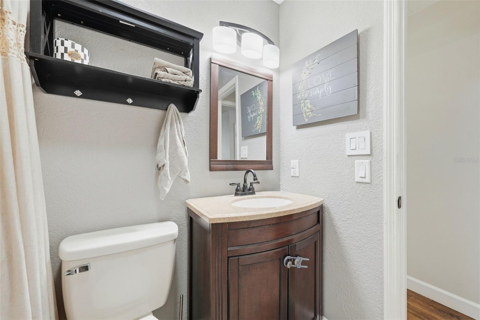 923 PARK DR, TAVARES, FL, 32778