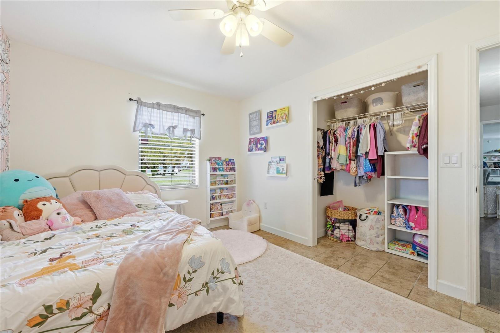 923 PARK DR, TAVARES, FL, 32778