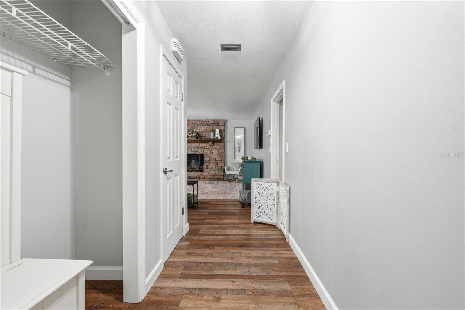 923 PARK DR, TAVARES, FL, 32778