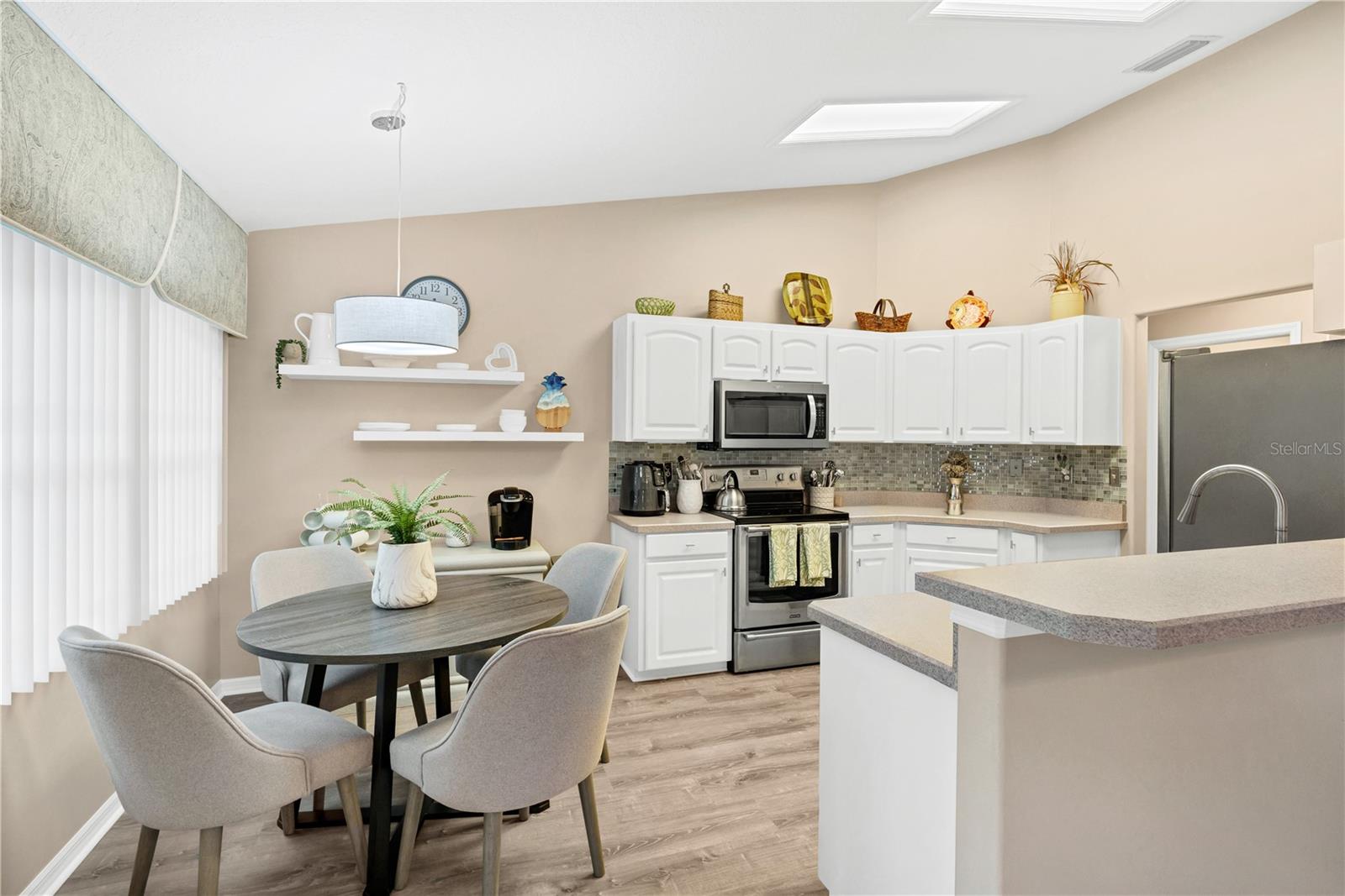 825 WOODDUSK DR, PORT ORANGE, FL, 32127