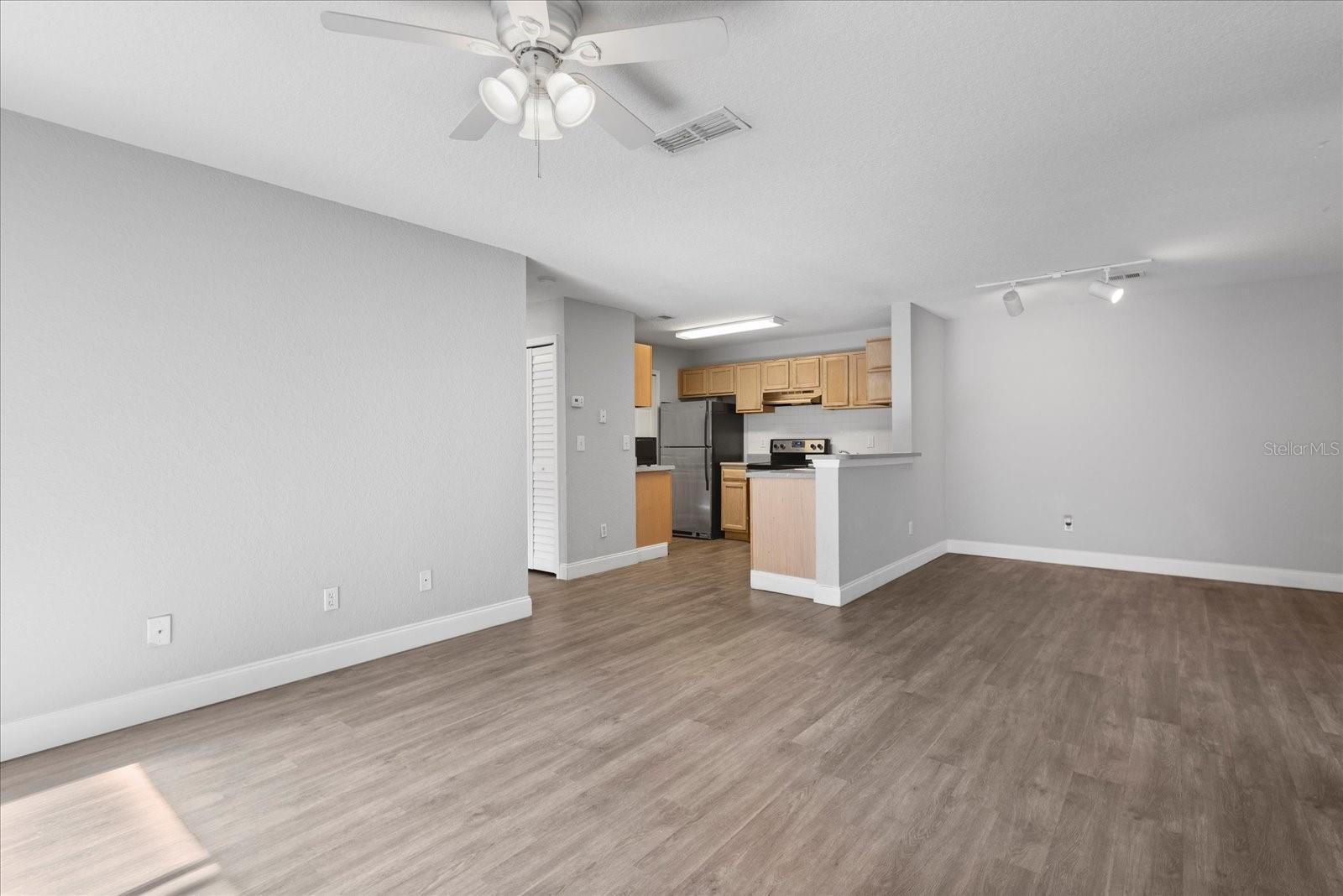 7606 PISSARRO DR #104, ORLANDO, FL, 32819