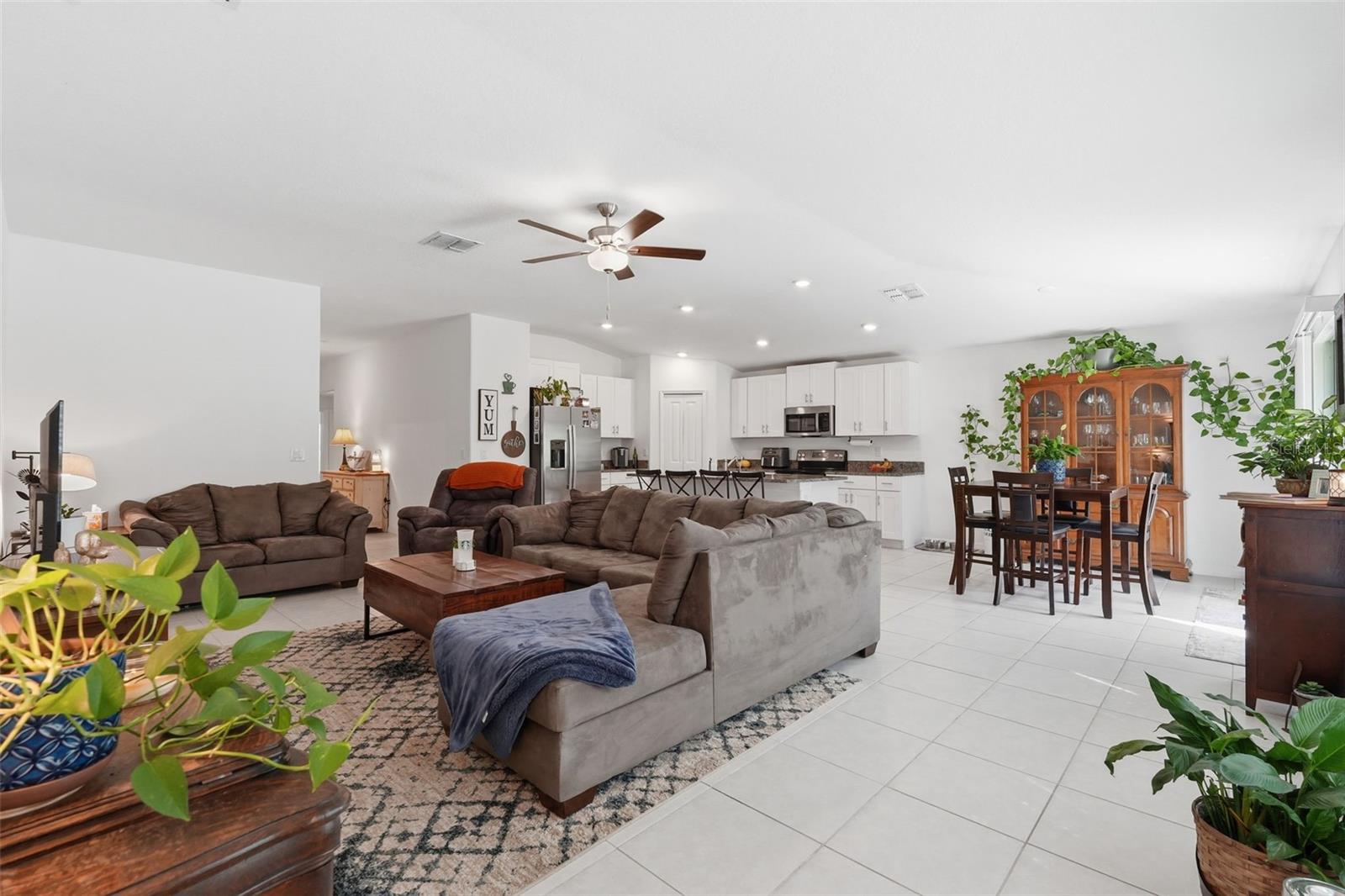 1681 RED LOOP, LAKELAND, FL, 33801