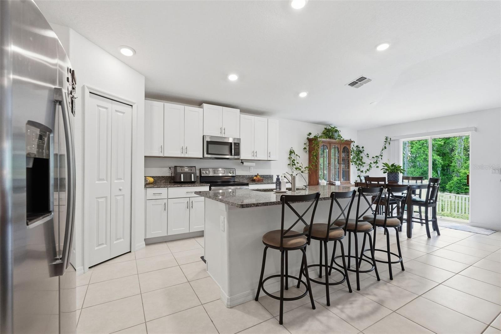 1681 RED LOOP, LAKELAND, FL, 33801