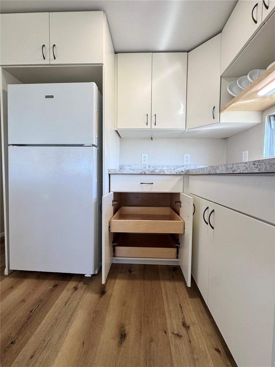 8 6TH ST, BRADENTON, FL, 34210