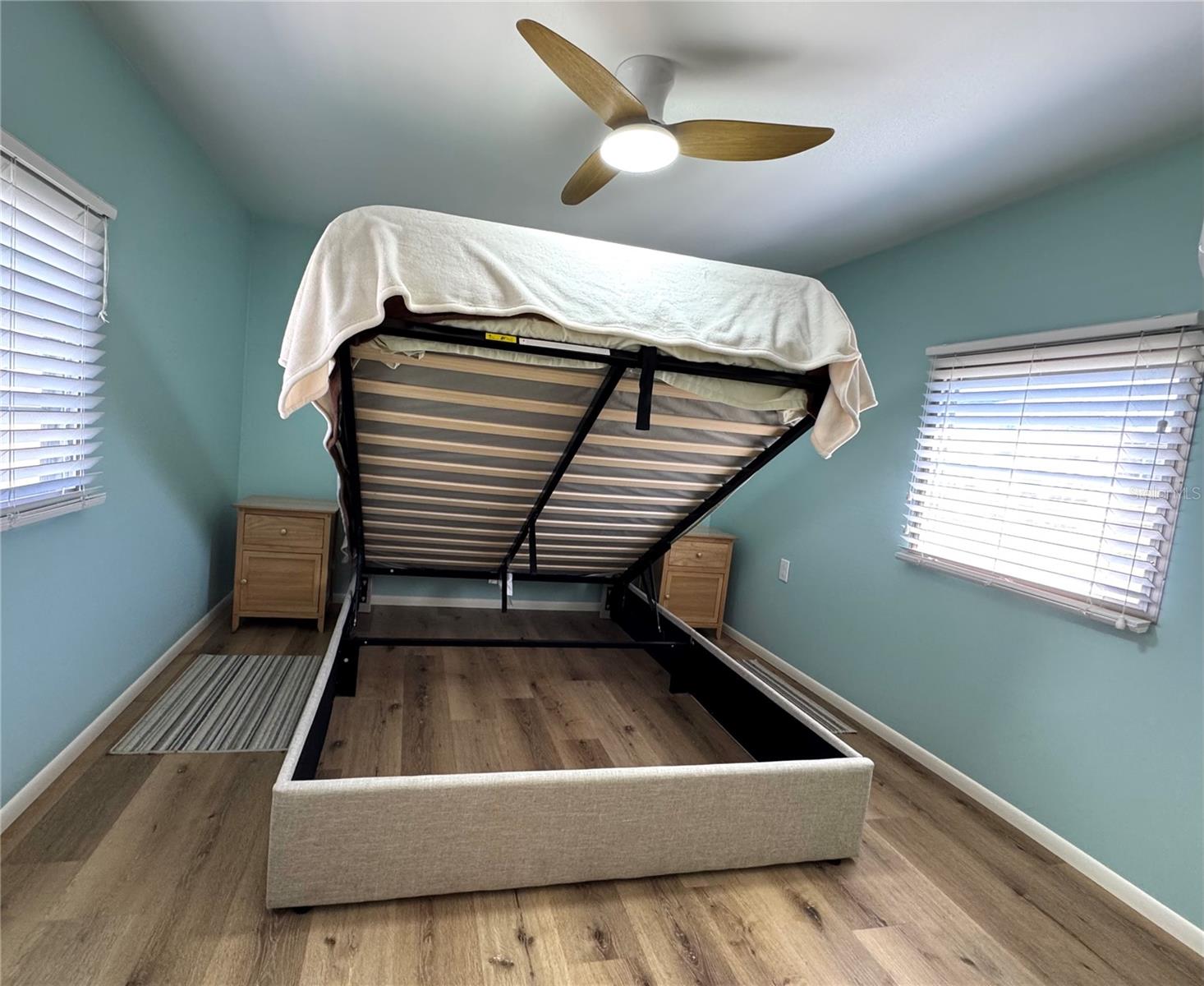 8 6TH ST, BRADENTON, FL, 34210