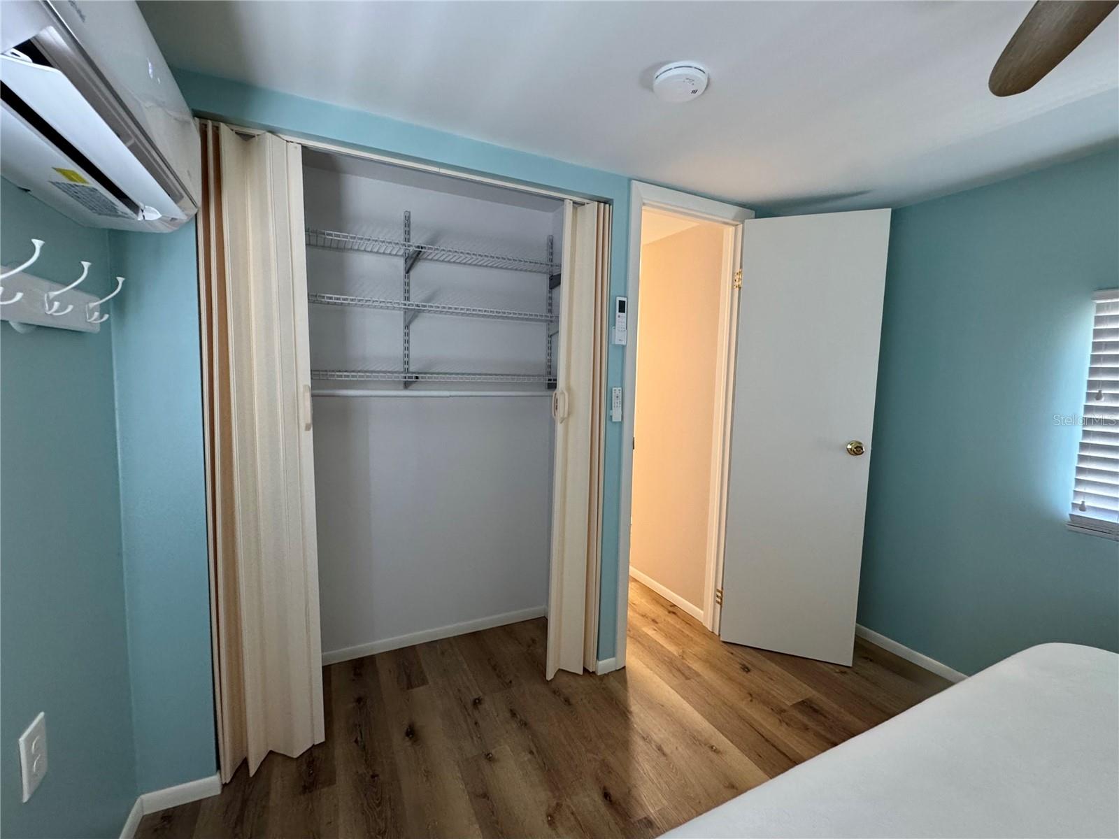 8 6TH ST, BRADENTON, FL, 34210