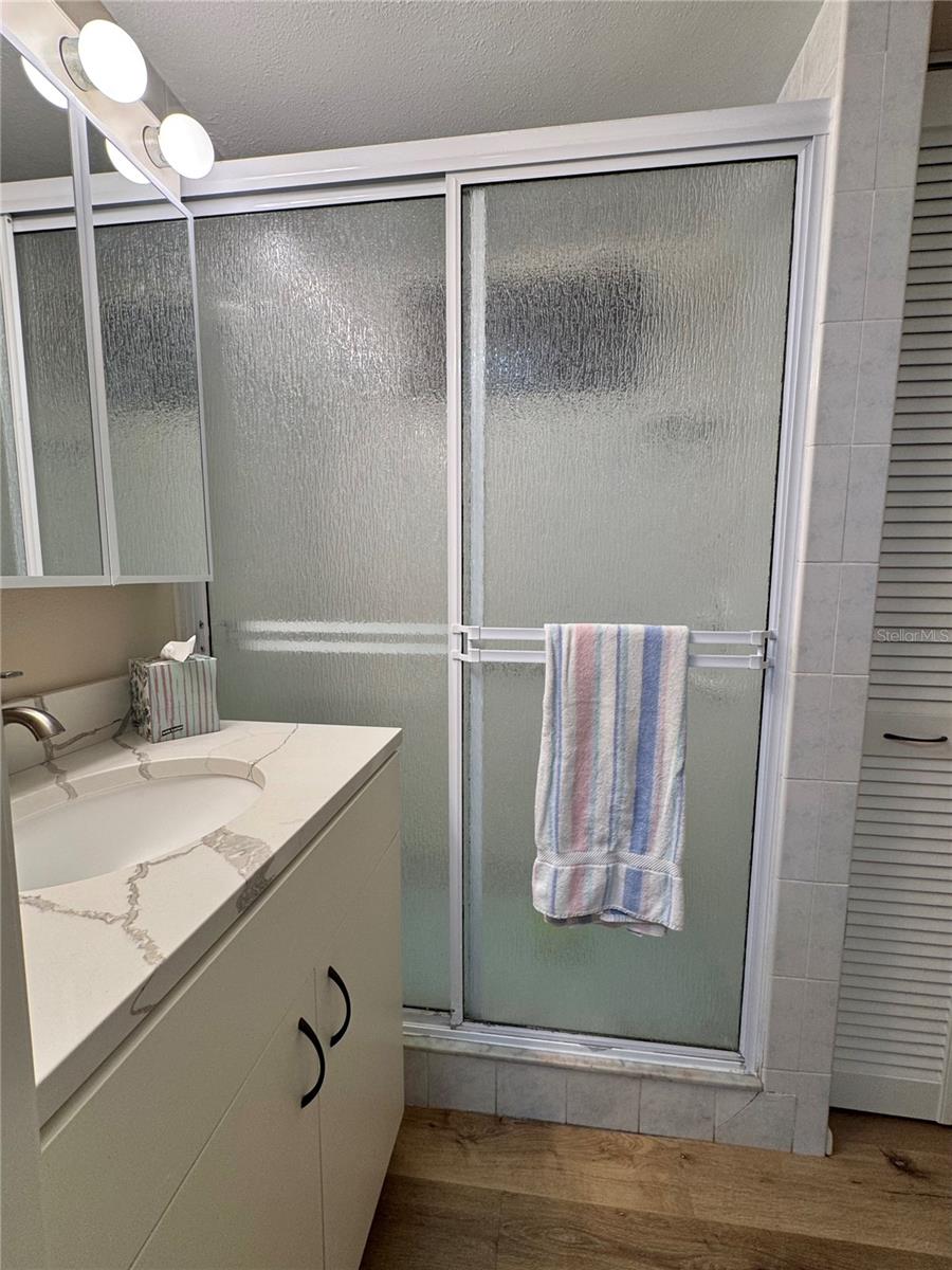 8 6TH ST, BRADENTON, FL, 34210