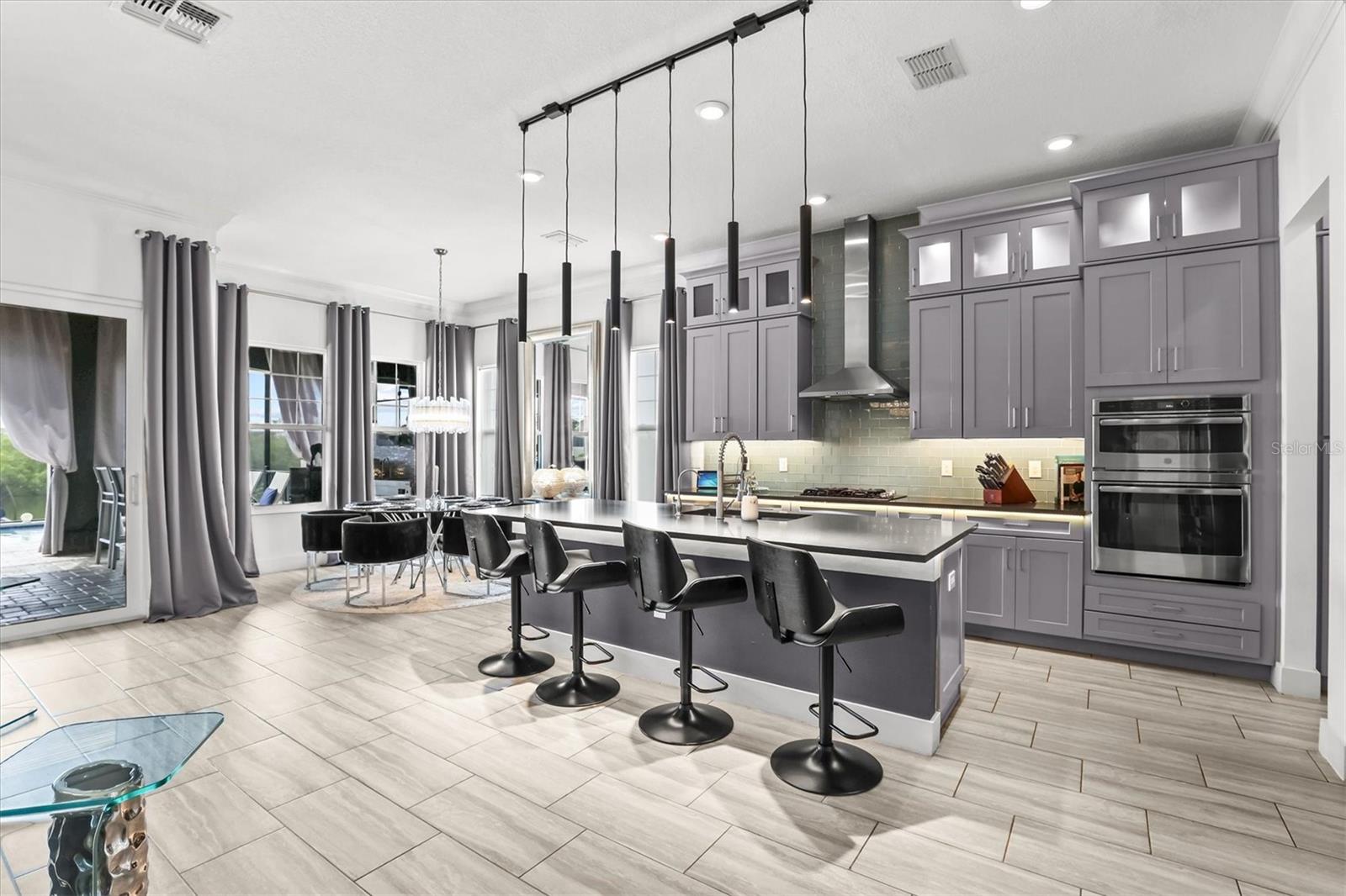 916 SEAGRAPE DR, RUSKIN, FL, 33570