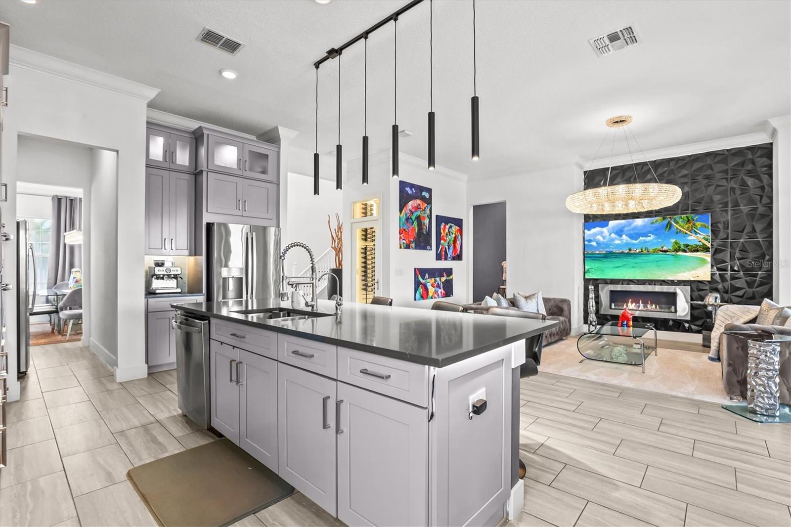 916 SEAGRAPE DR, RUSKIN, FL, 33570