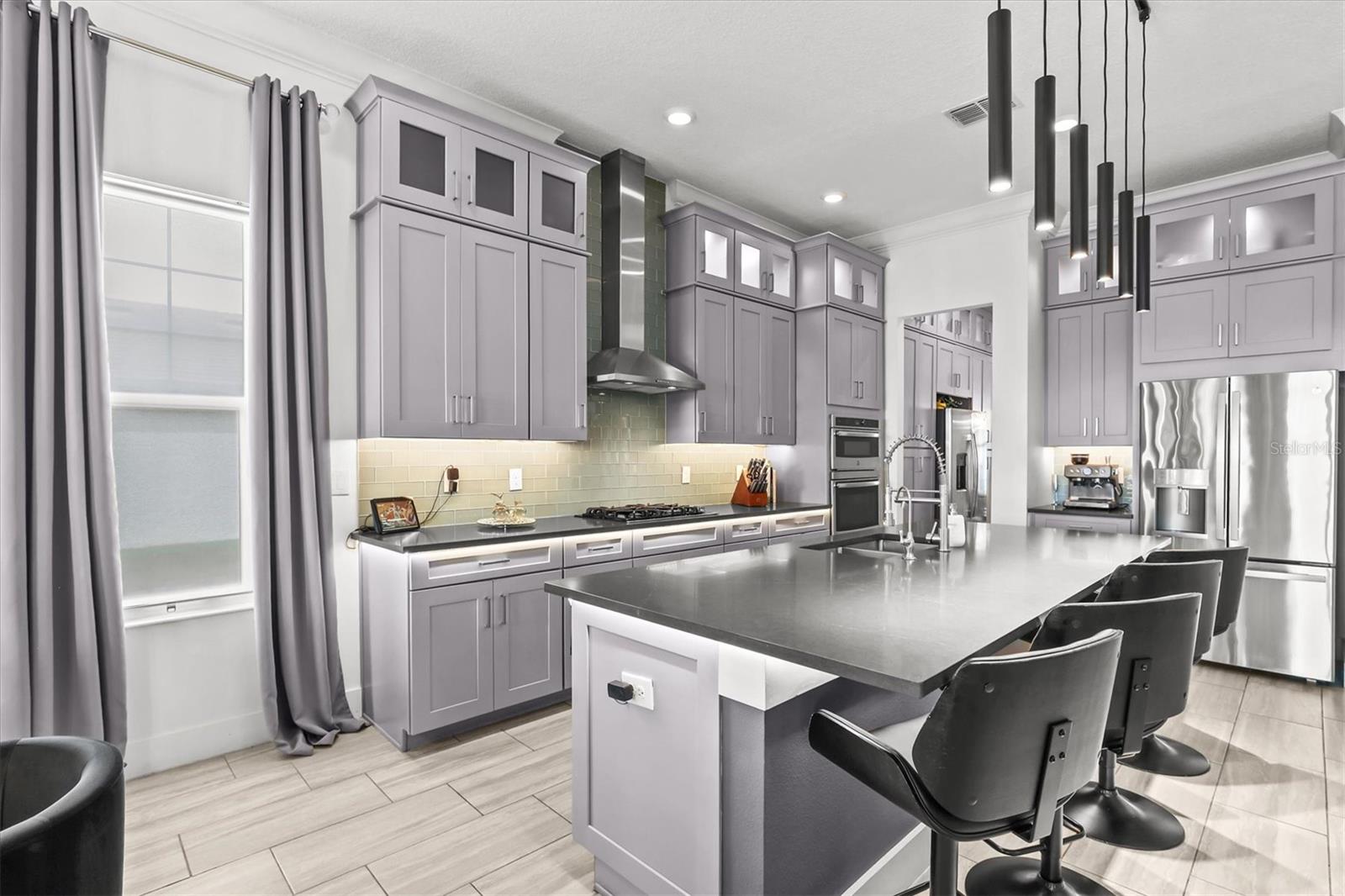 916 SEAGRAPE DR, RUSKIN, FL, 33570