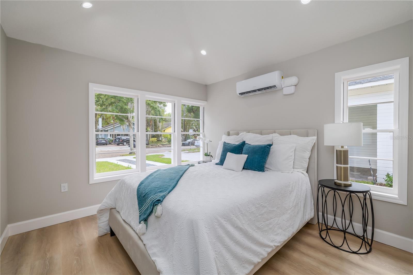 1209 E WASHINGTON ST, ORLANDO, FL, 32801