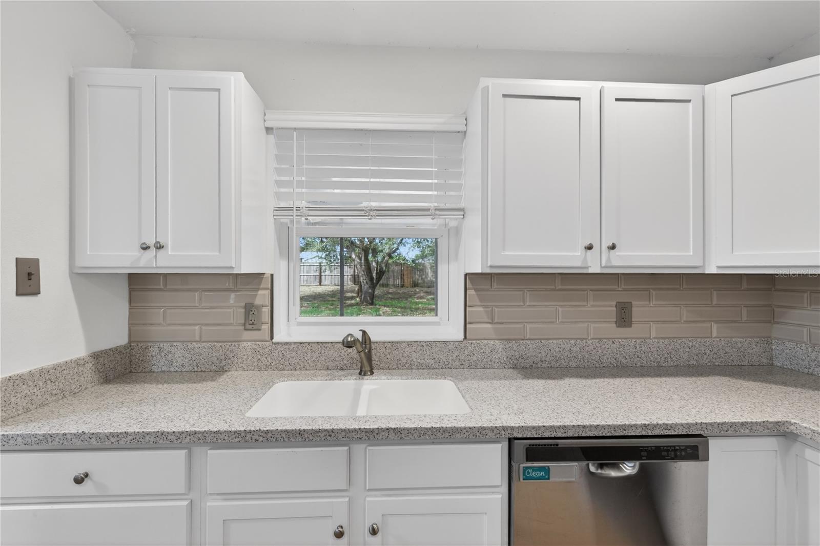 36315 STRATFORD CT, GRAND ISLAND, FL, 32735