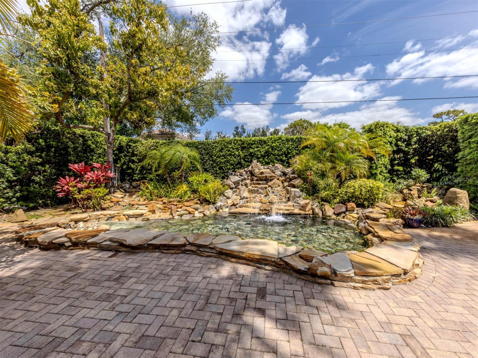 509 HARBOR DR S, VENICE, FL, 34285