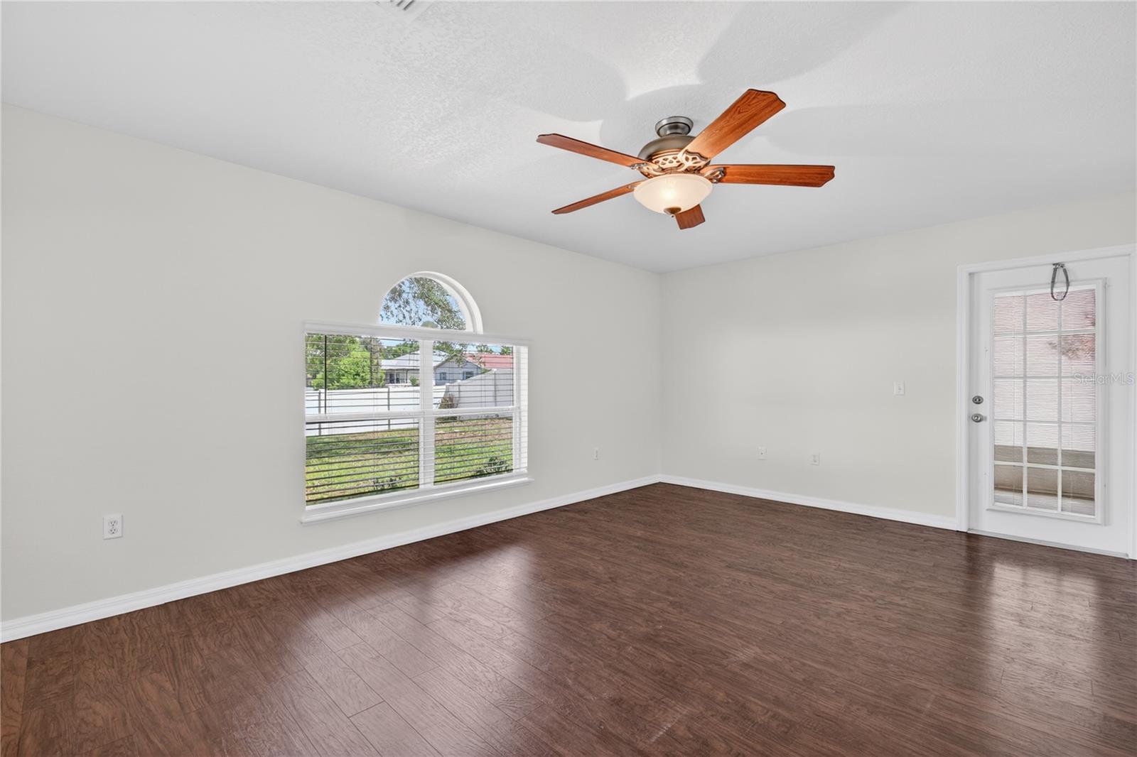 2209 JENNAH CIR, EUSTIS, FL, 32726