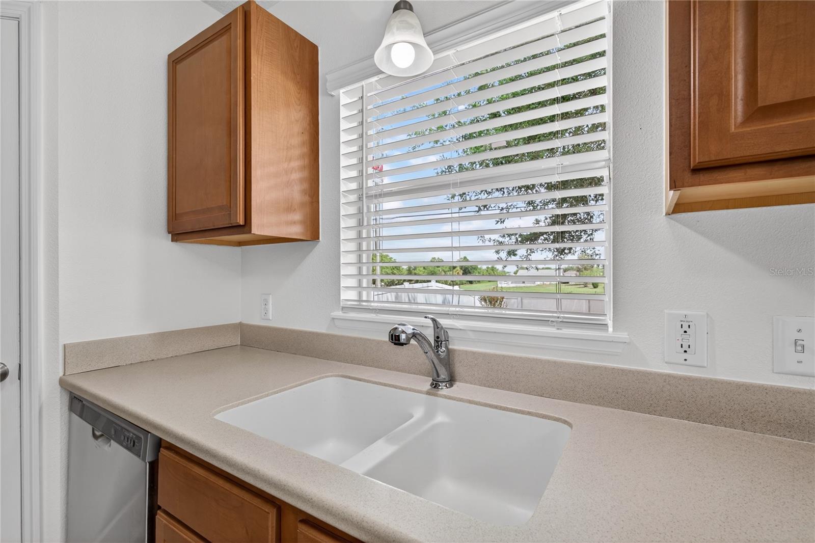 2209 JENNAH CIR, EUSTIS, FL, 32726