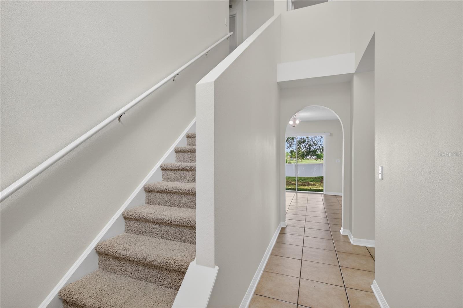 2209 JENNAH CIR, EUSTIS, FL, 32726