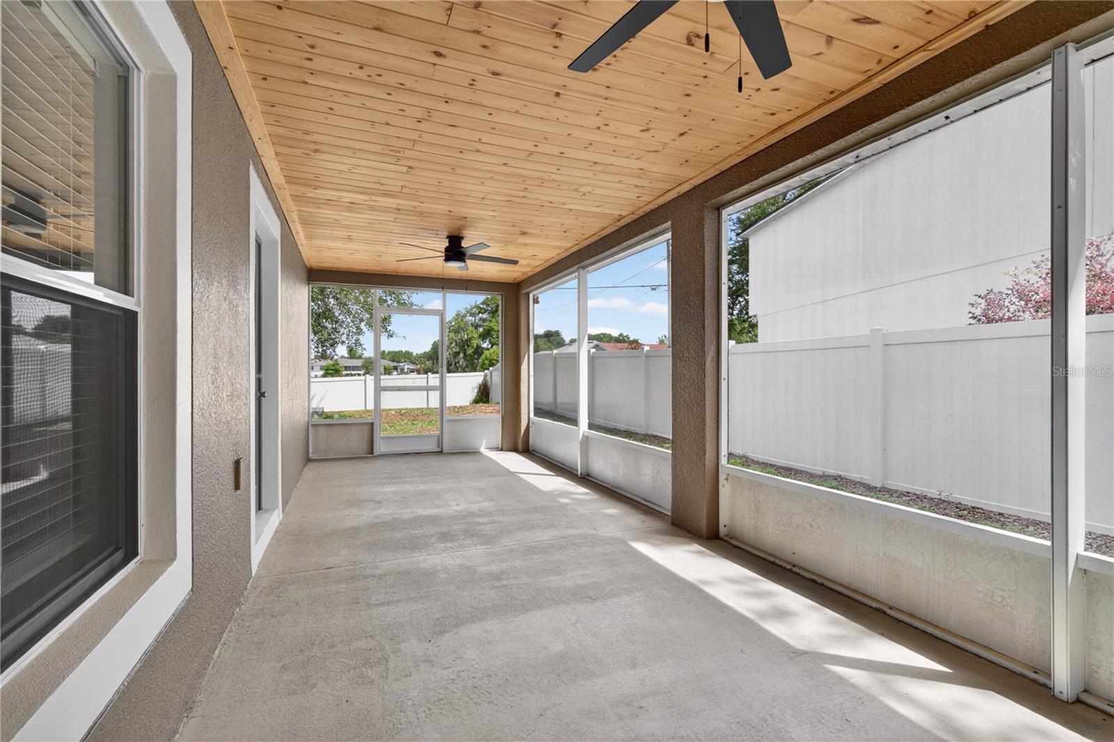 2209 JENNAH CIR, EUSTIS, FL, 32726