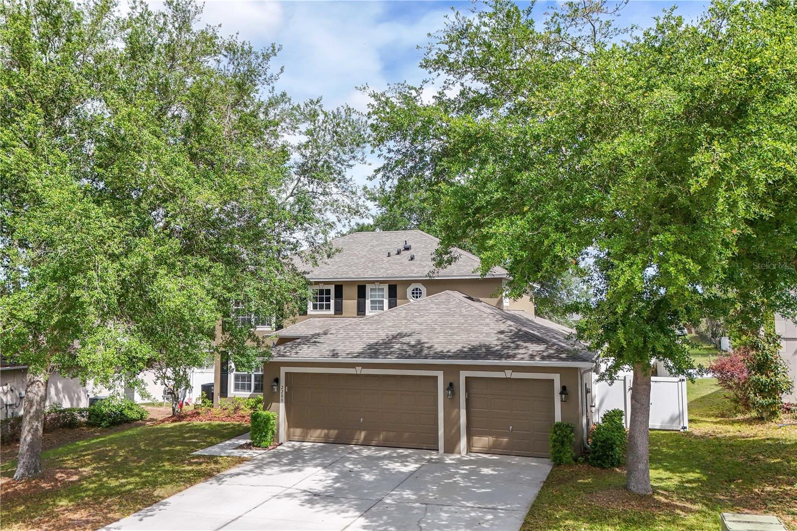 2209 JENNAH CIR, EUSTIS, FL, 32726