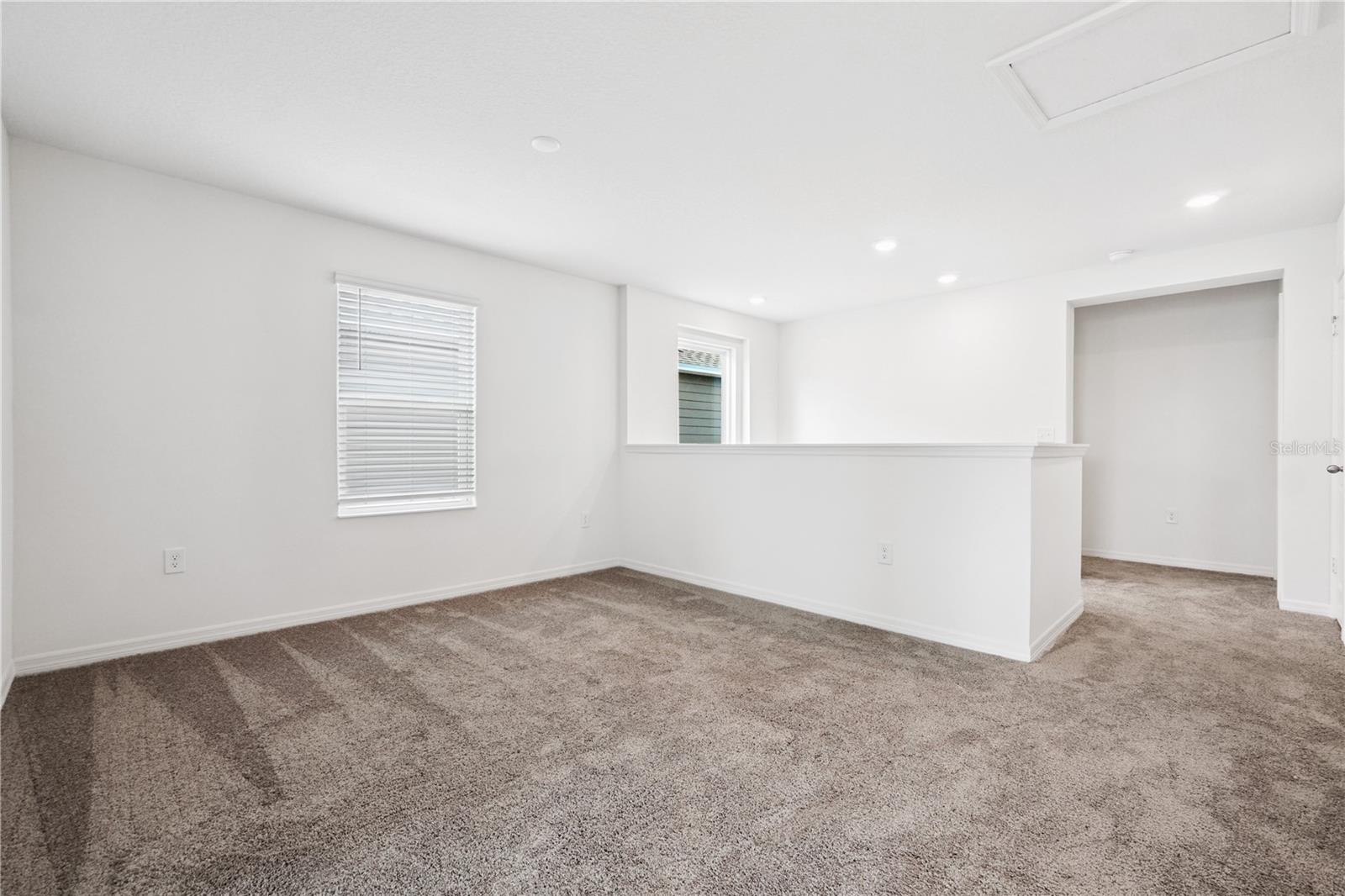 736 OVERPOOL AVE, DAVENPORT, FL, 33896