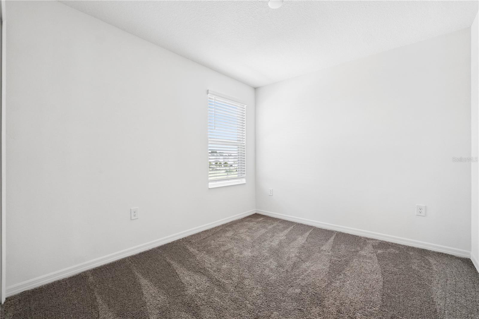 736 OVERPOOL AVE, DAVENPORT, FL, 33896