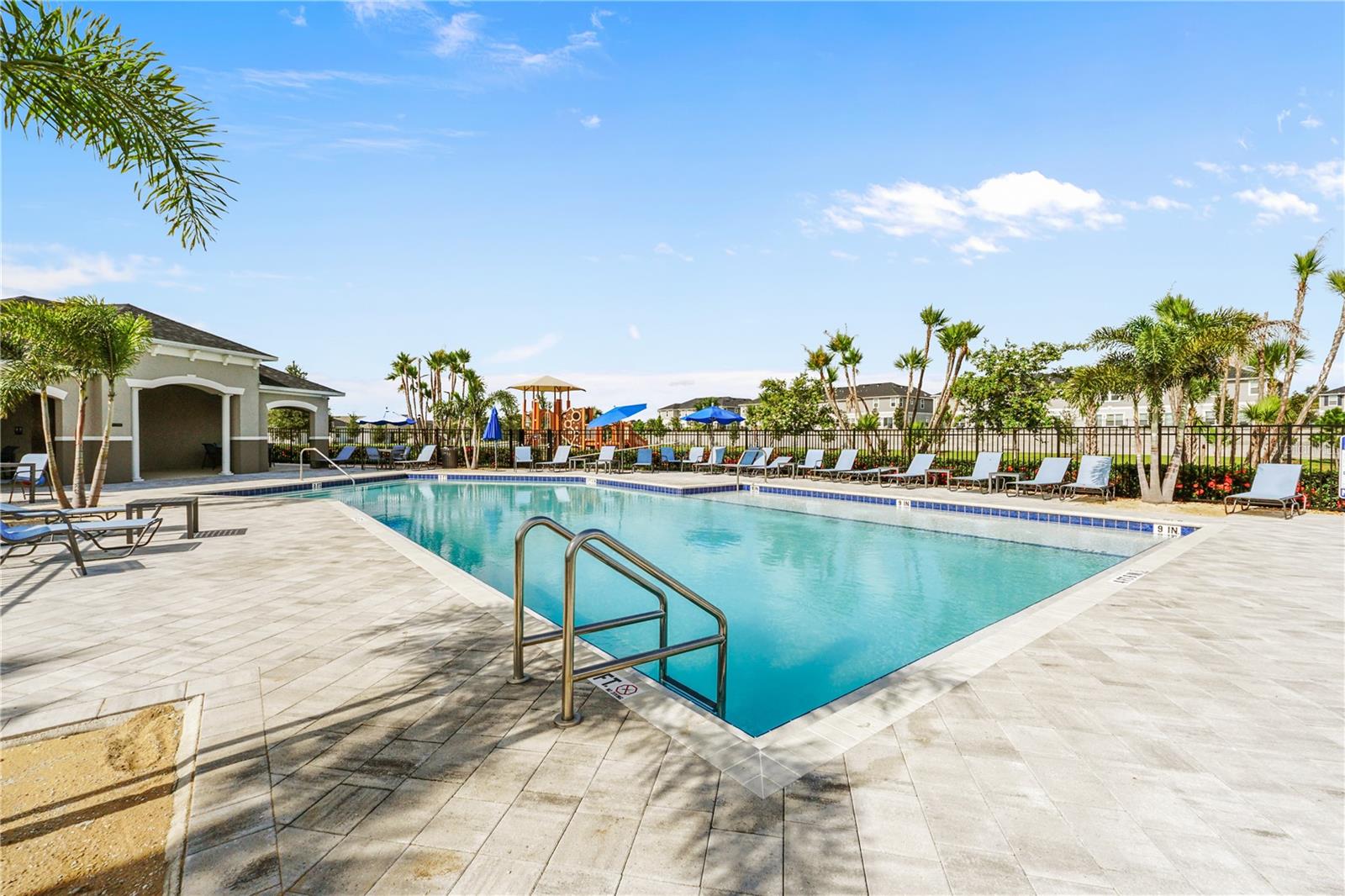 736 OVERPOOL AVE, DAVENPORT, FL, 33896