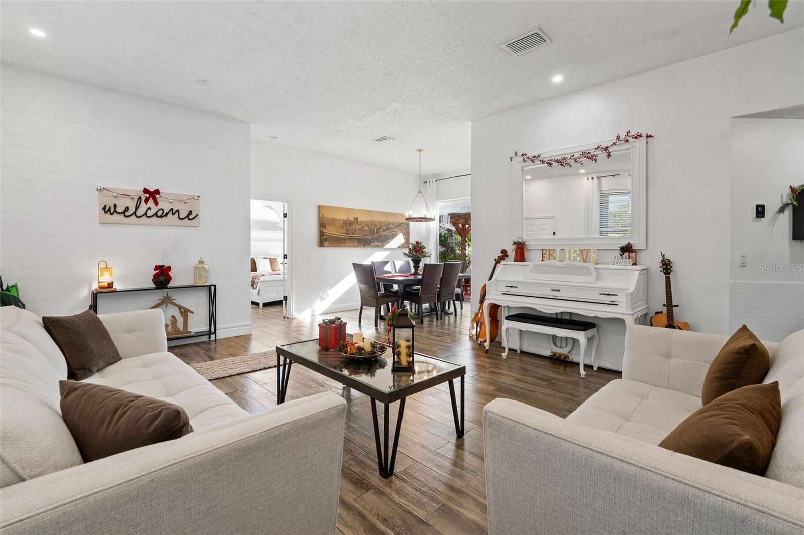 15101 REDVALE DR, TAMPA, FL, 33625