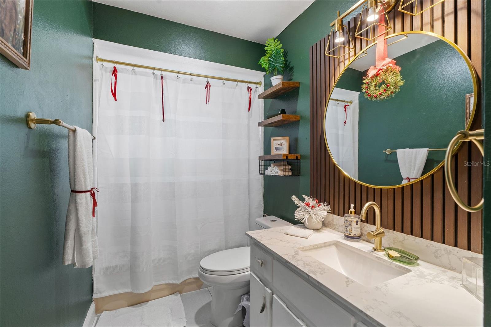 15101 REDVALE DR, TAMPA, FL, 33625