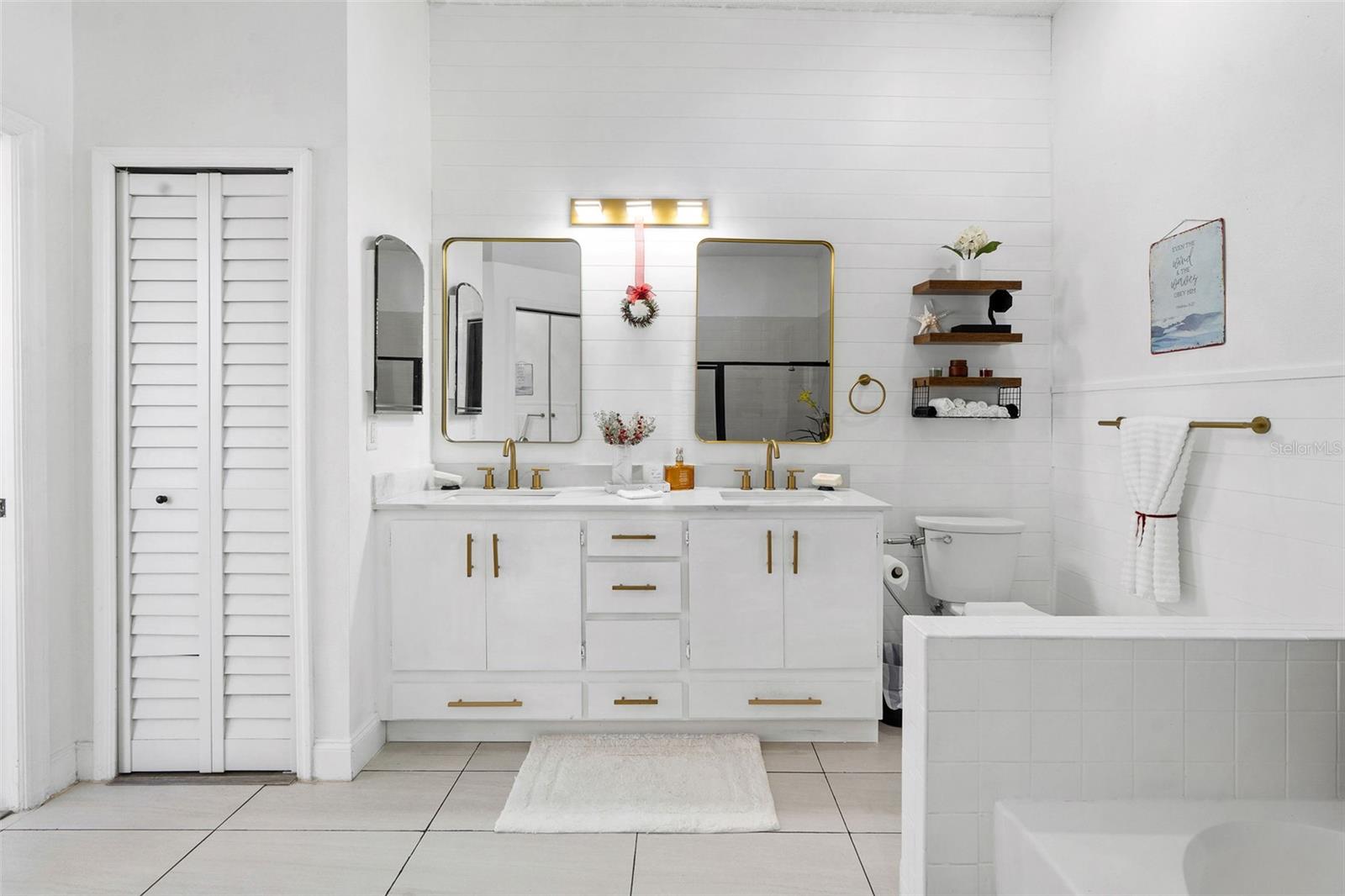 15101 REDVALE DR, TAMPA, FL, 33625