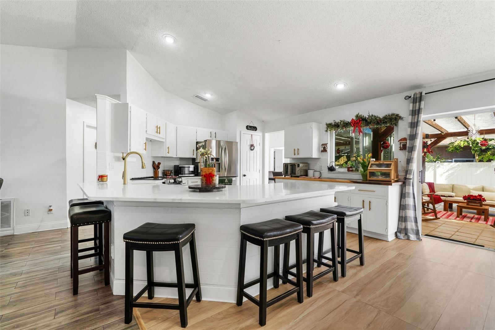 15101 REDVALE DR, TAMPA, FL, 33625