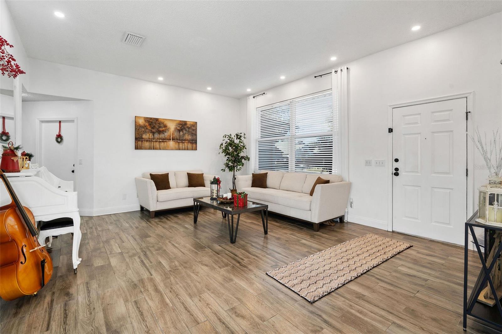 15101 REDVALE DR, TAMPA, FL, 33625