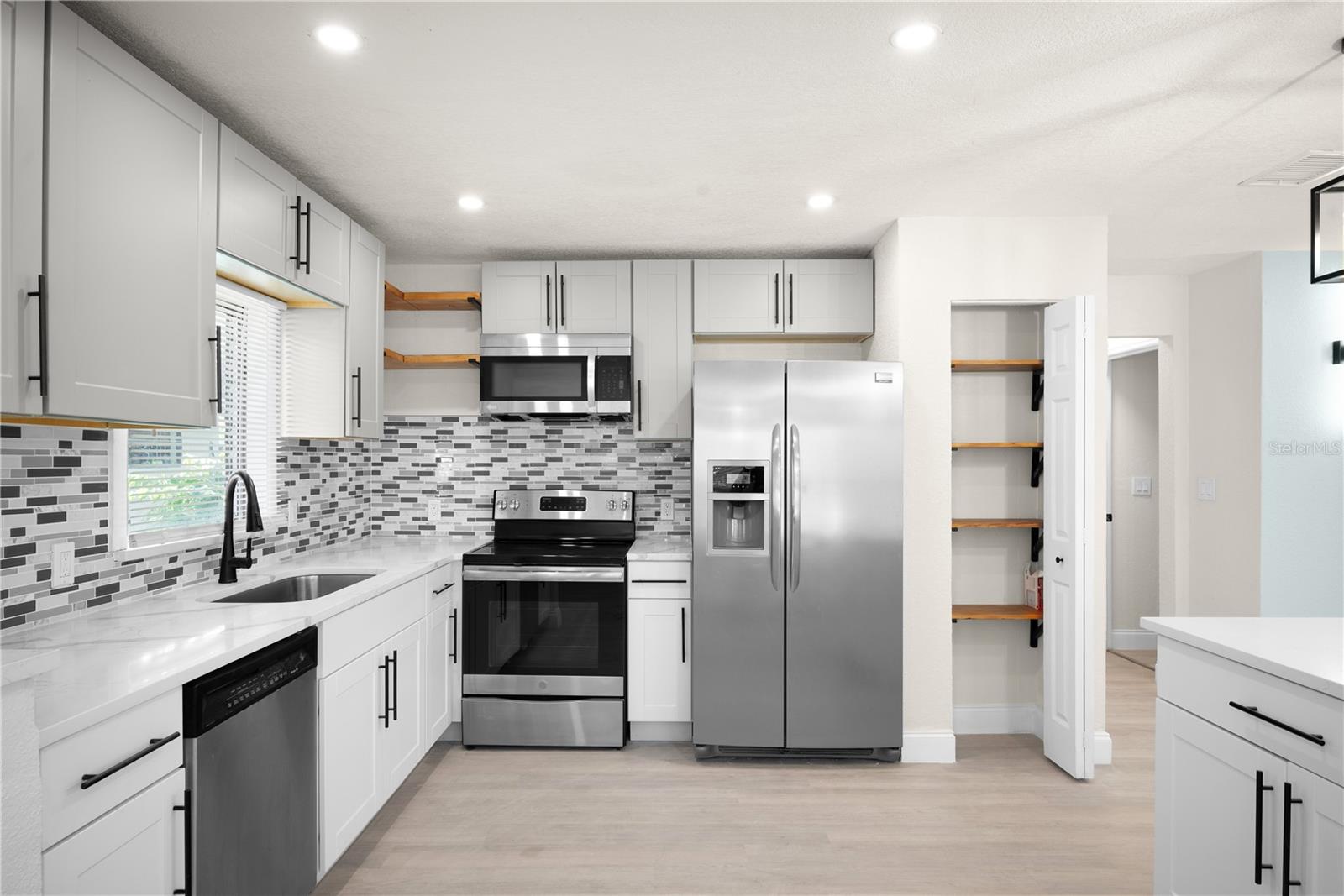 3445 40TH ST N, ST PETERSBURG, FL, 33713