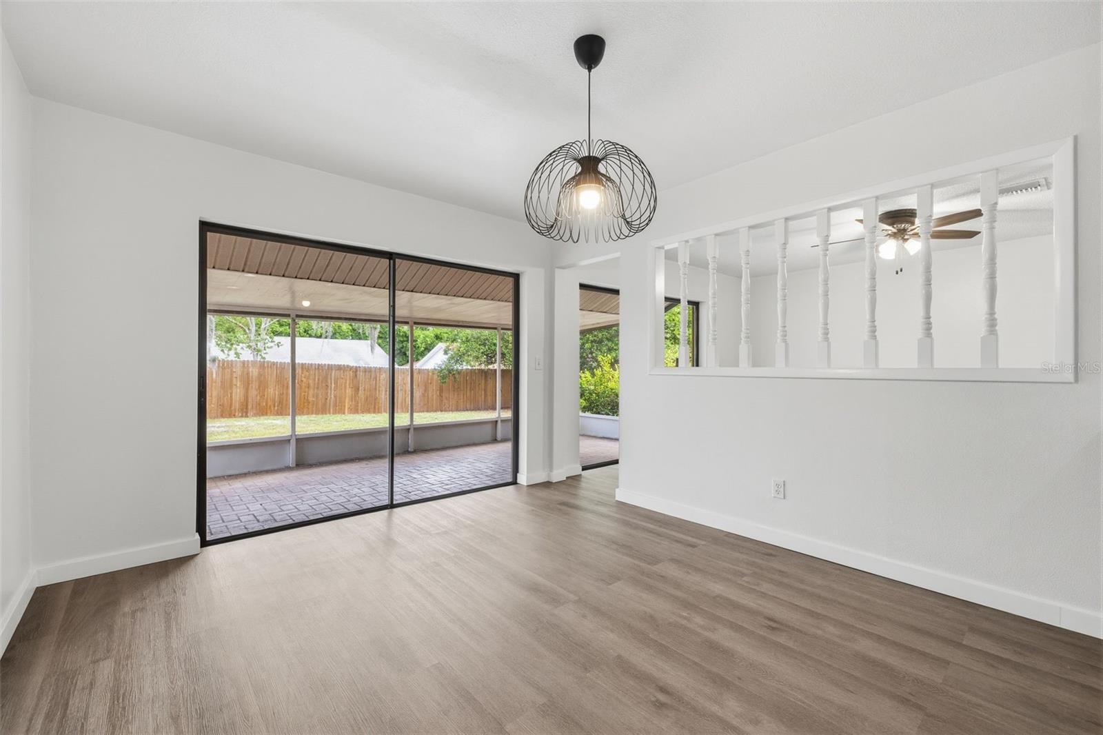 8522 CALADESI ISLAND DR, TEMPLE TERRACE, FL, 33637