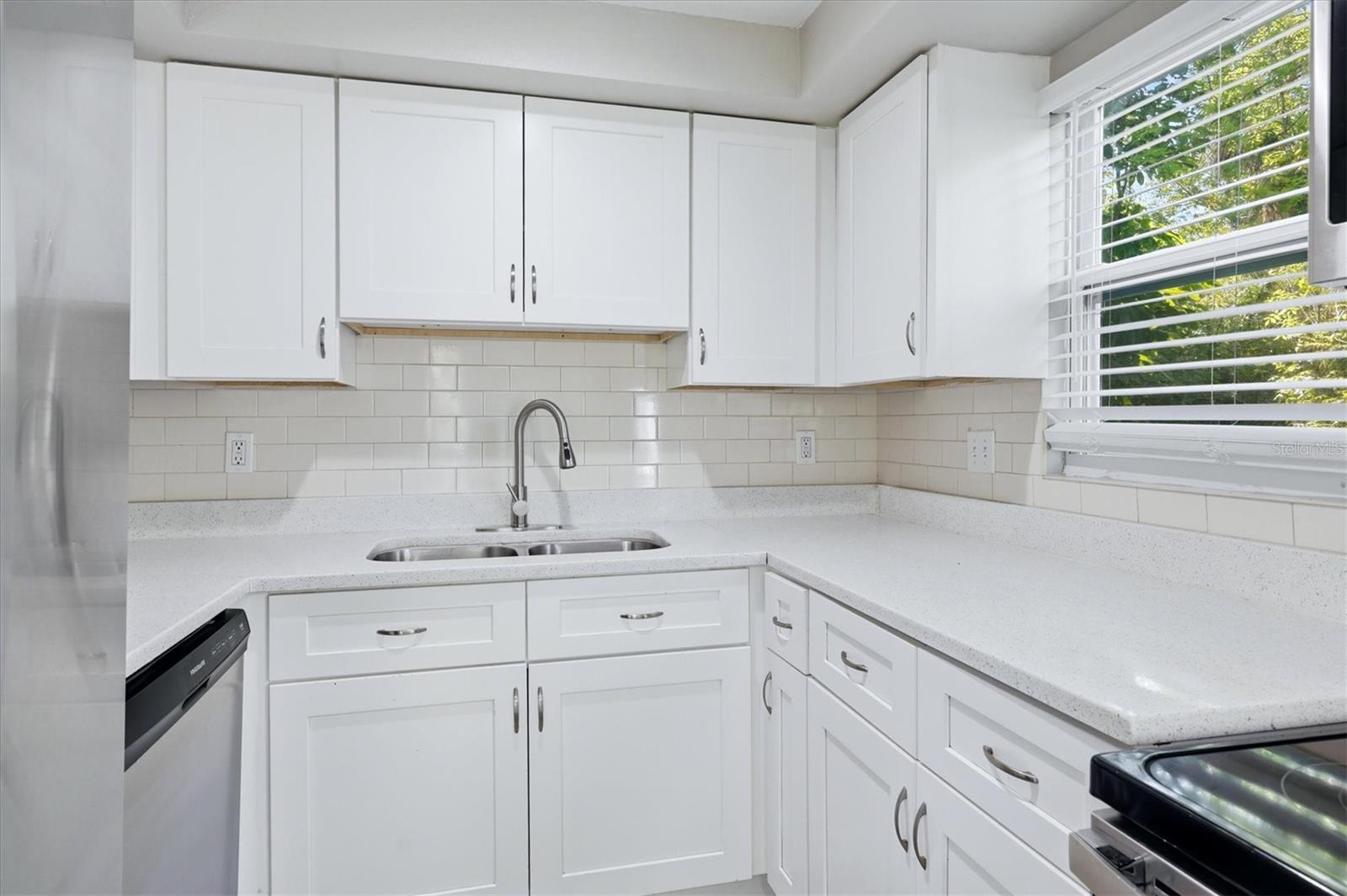 2852 NASSAU ST, SARASOTA, FL, 34231