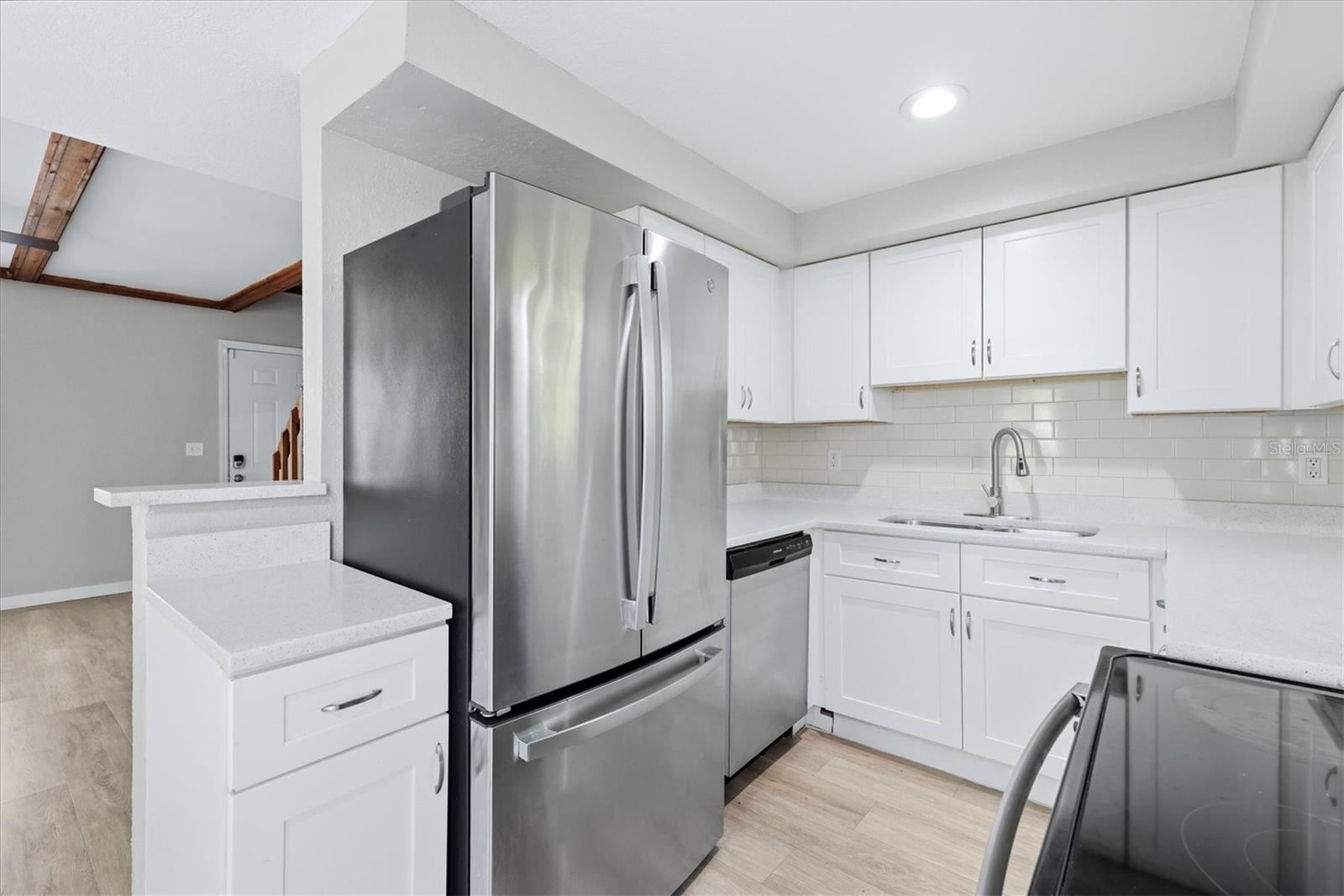 2852 NASSAU ST, SARASOTA, FL, 34231