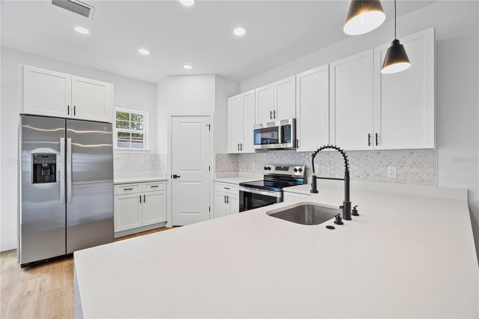 2421 W LANDMARK DR, CITRUS SPRINGS, FL, 34434