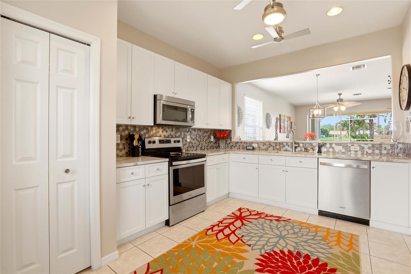 11198 LAKELAND CIR, FORT MYERS, FL, 33913