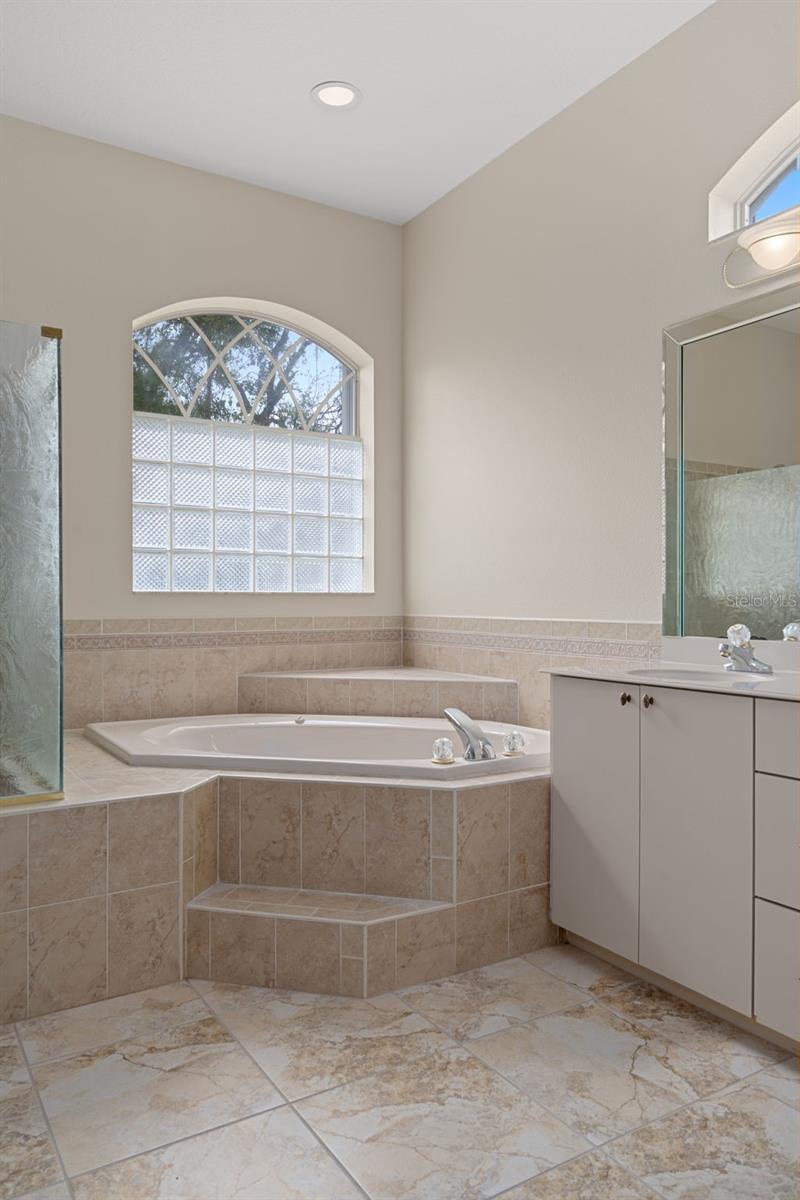 12265 FULMAR RD, WEEKI WACHEE, FL, 34614