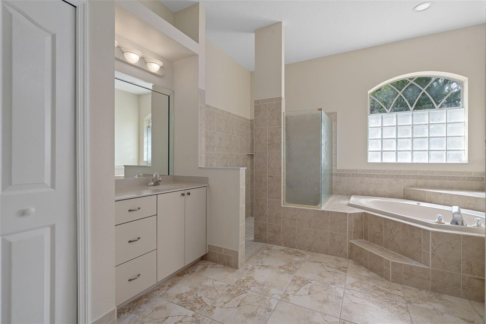 12265 FULMAR RD, WEEKI WACHEE, FL, 34614