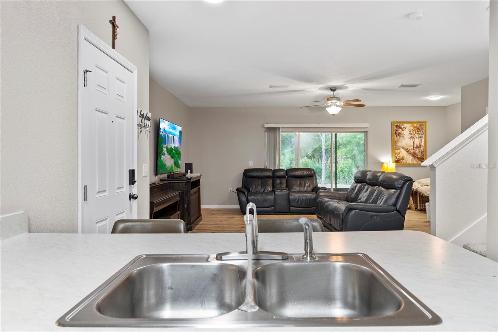 9718 HOUND CHASE DR, GIBSONTON, FL, 33534