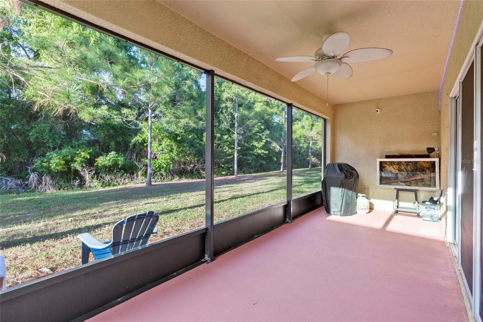 9718 HOUND CHASE DR, GIBSONTON, FL, 33534