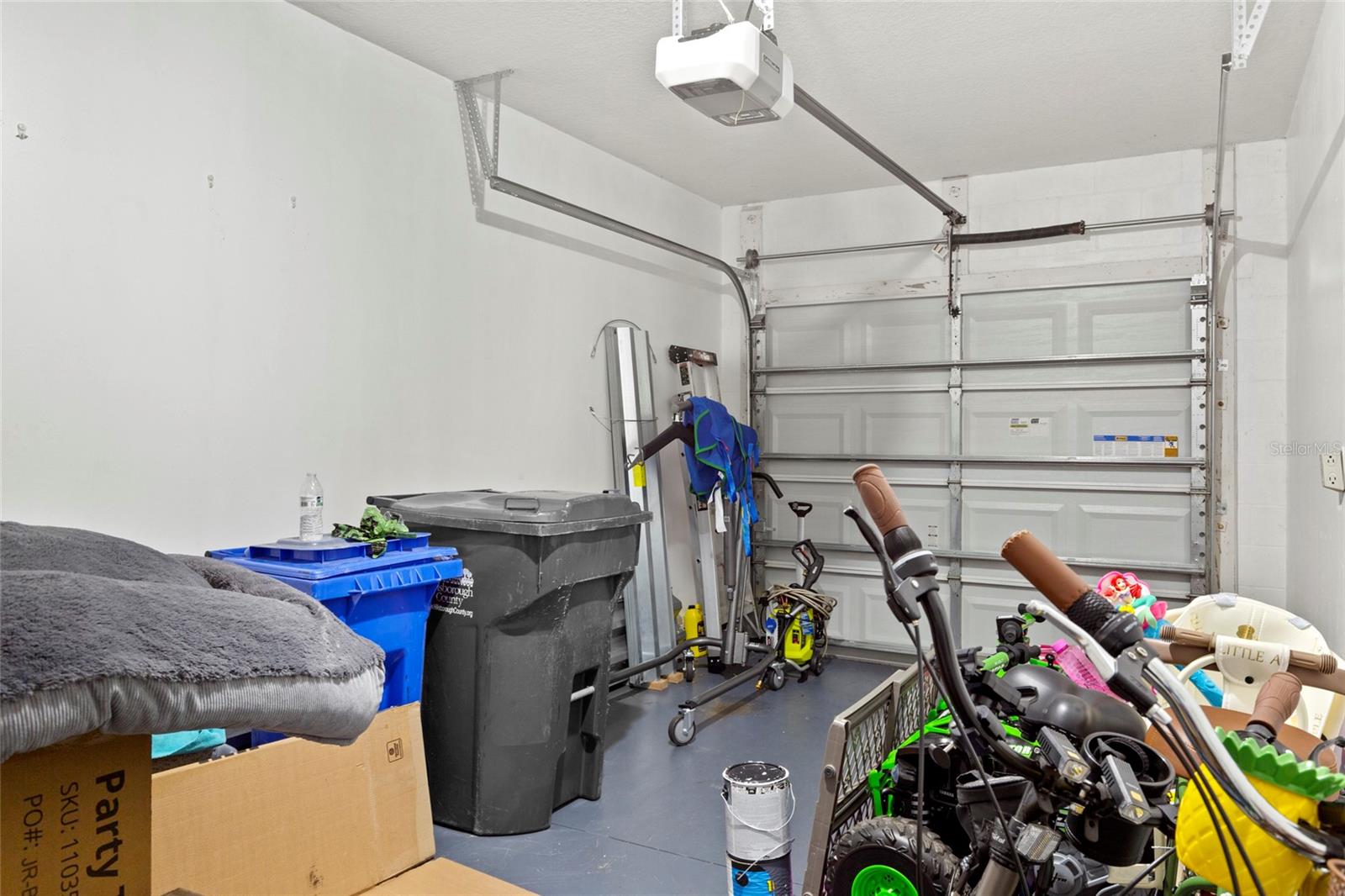 9718 HOUND CHASE DR, GIBSONTON, FL, 33534