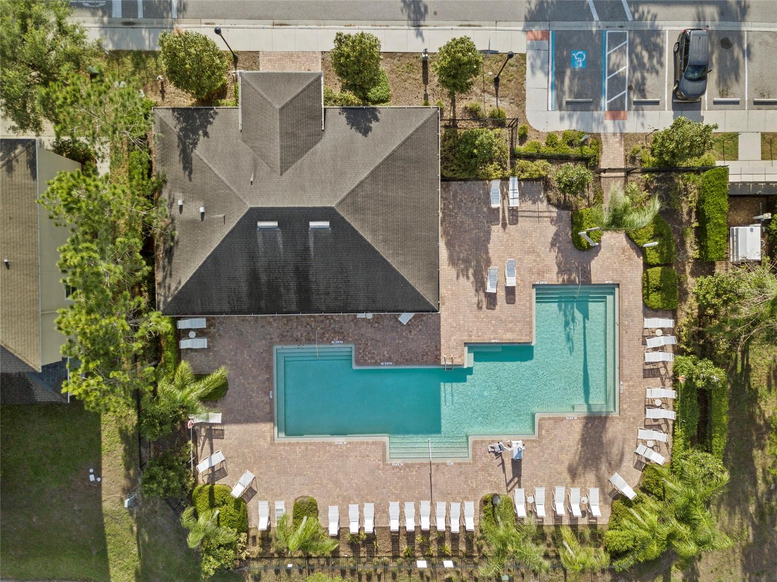 9718 HOUND CHASE DR, GIBSONTON, FL, 33534