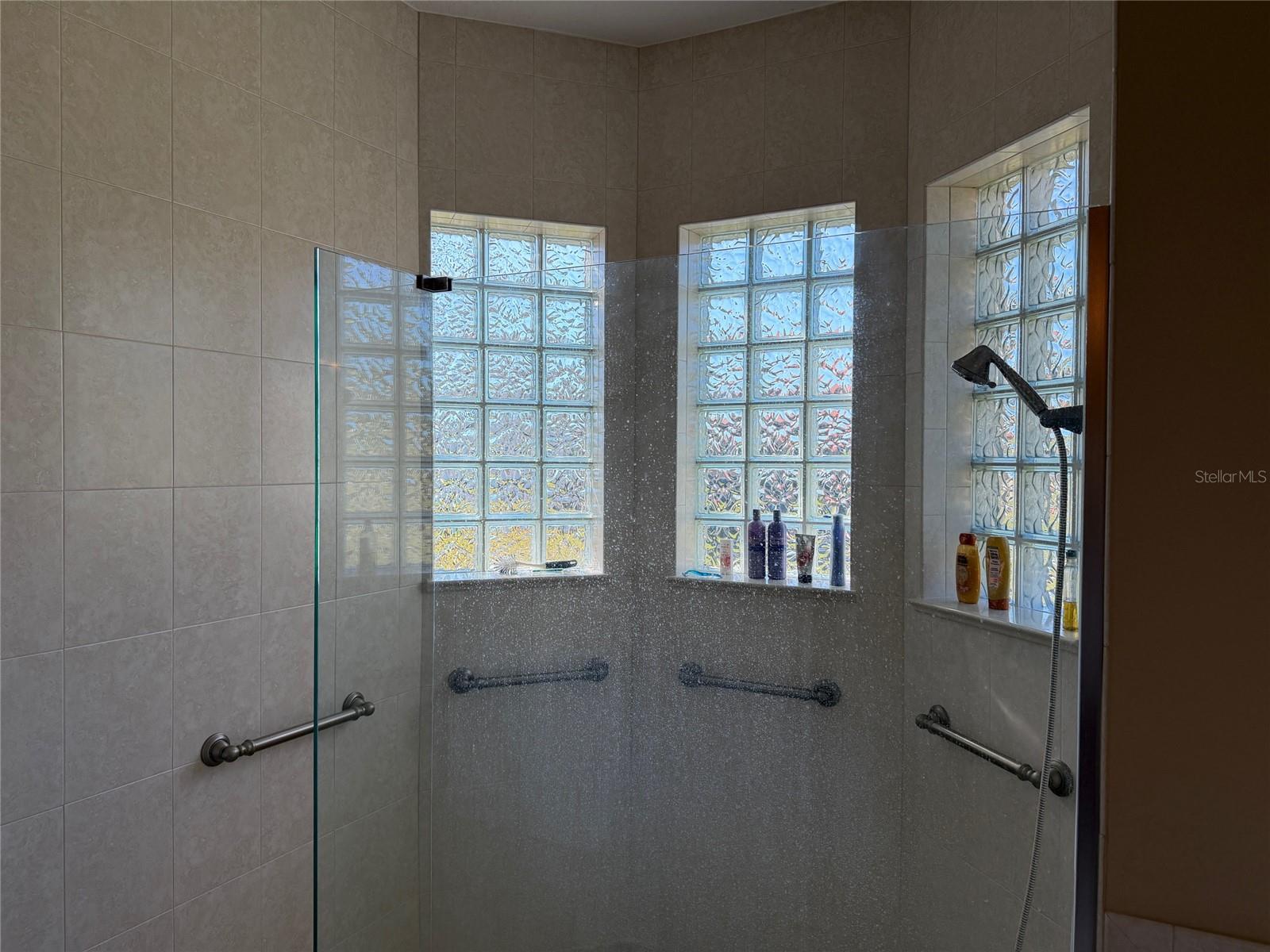 31 WOODHOLLOW LN, PALM COAST, FL, 32164