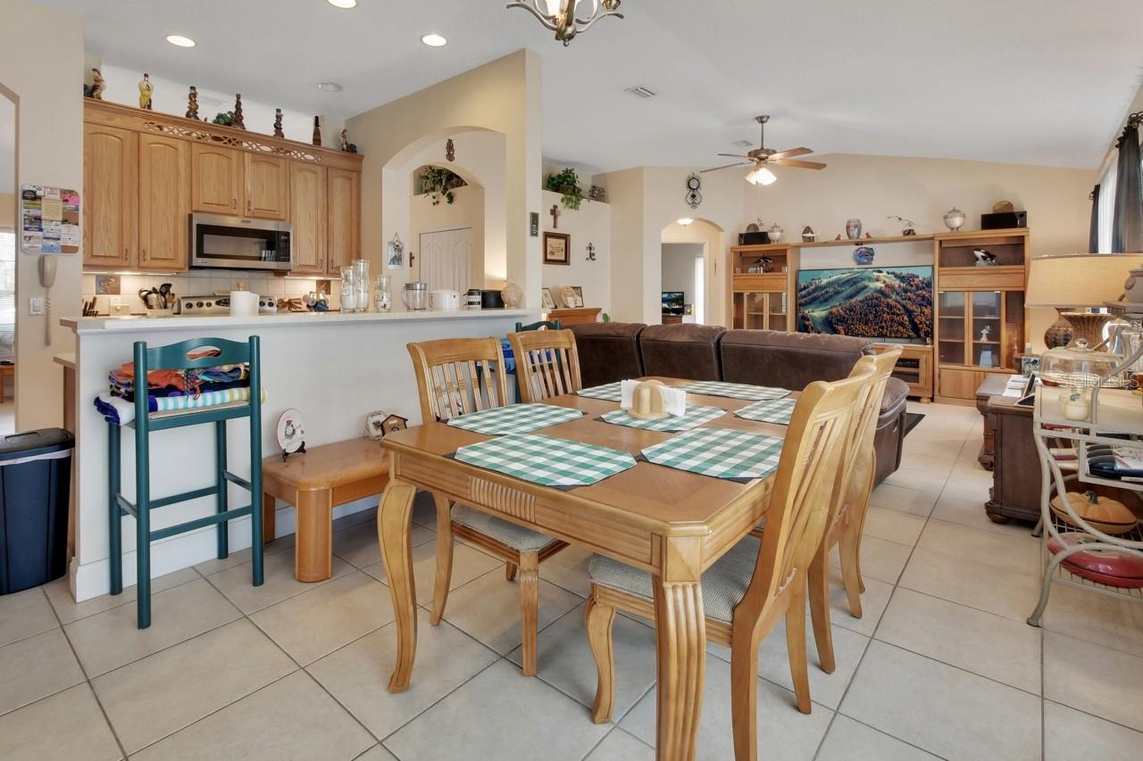 1837 N DUBLIN RD, DELTONA, FL, 32738