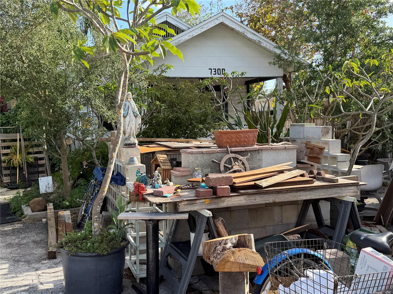 7300 CENTRAL AVE, ST PETERSBURG, FL, 33707